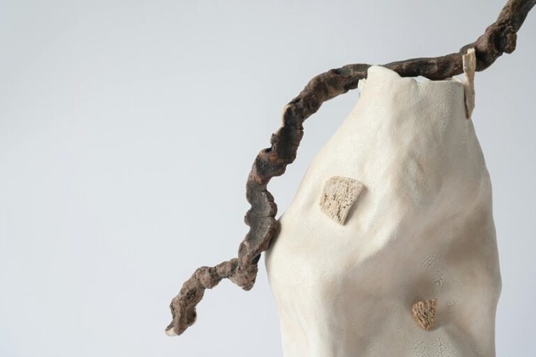 decorative vase material aesthetics