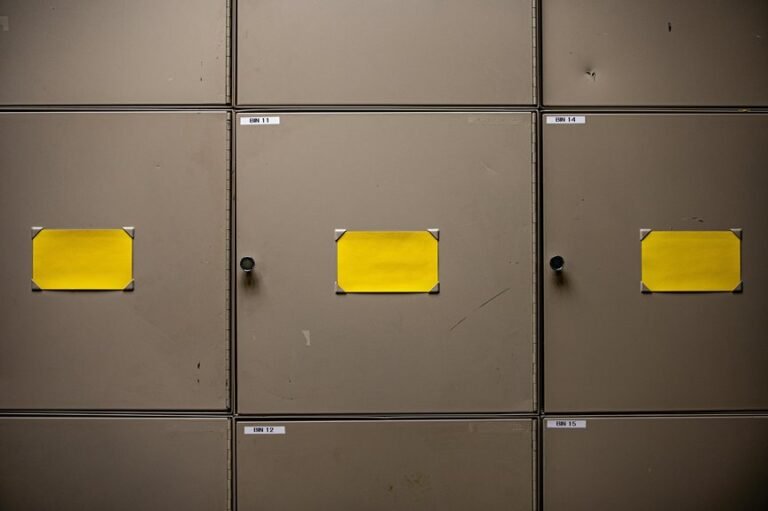 office storage organization mechanics